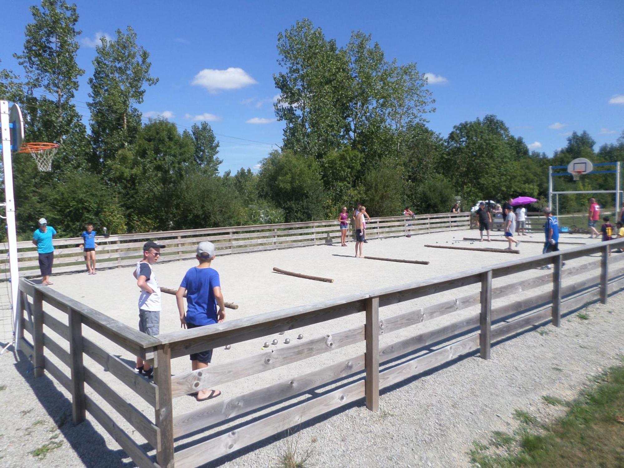 Camping Aubigny-Les Clouzeaux Aubigny  المظهر الخارجي الصورة
