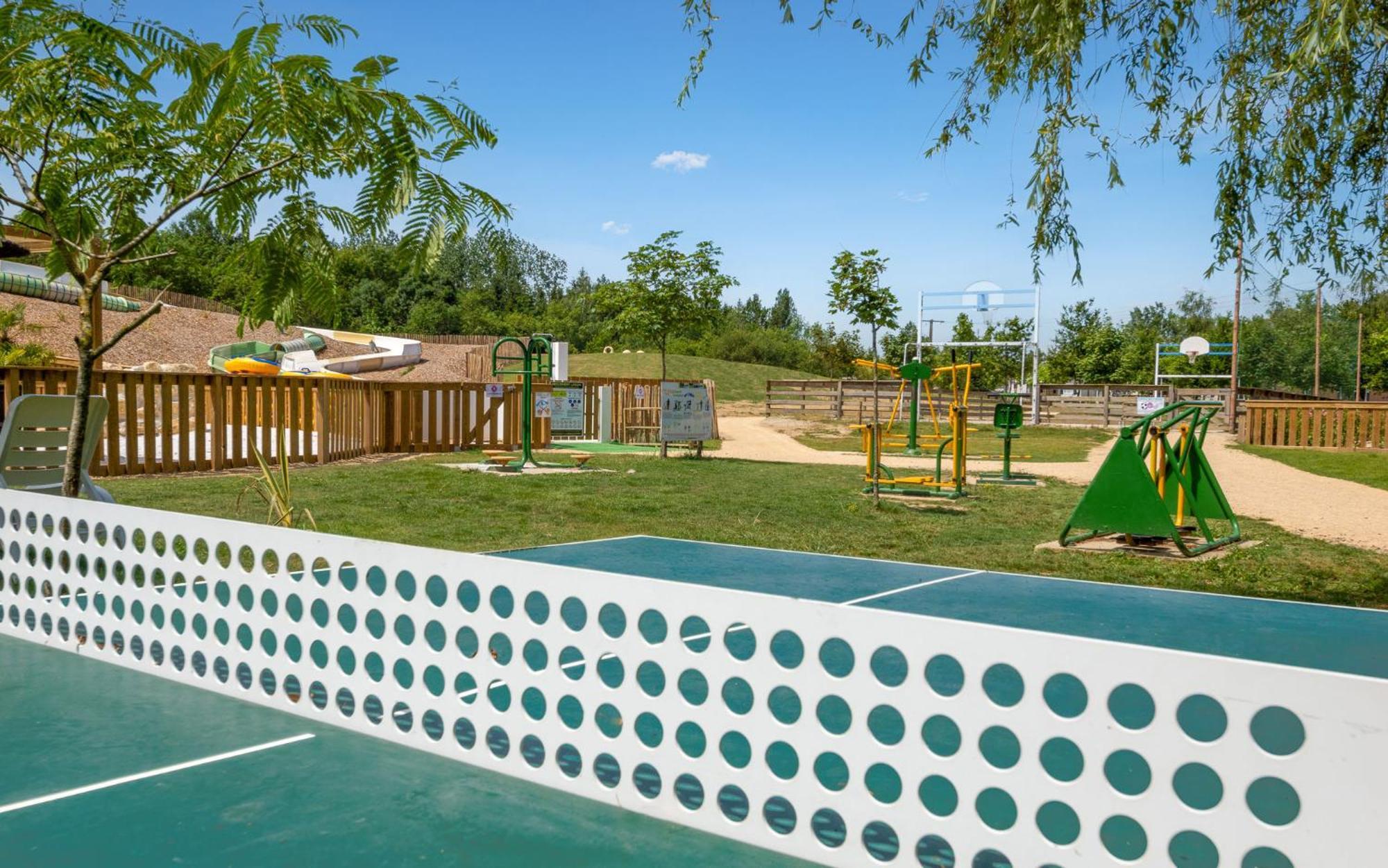 Camping Aubigny-Les Clouzeaux Aubigny  المظهر الخارجي الصورة